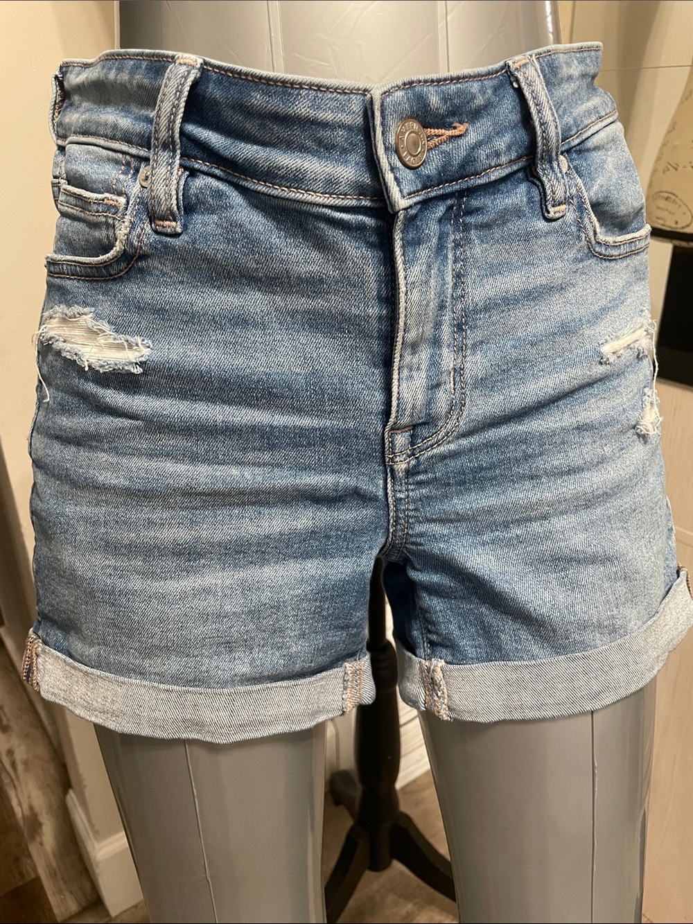 American Eagle Outfitters Light Blue Rolled Cuff Denim Shorts